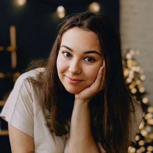 Юлия Лекоступова